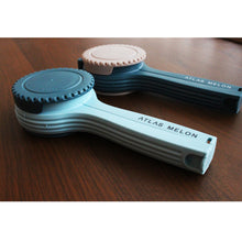 Load image into Gallery viewer, Atlas Pour